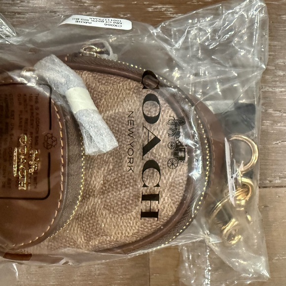 Coach Mini Backpack Key Ring  Signature Canvas Brown - Picture 9 of 9